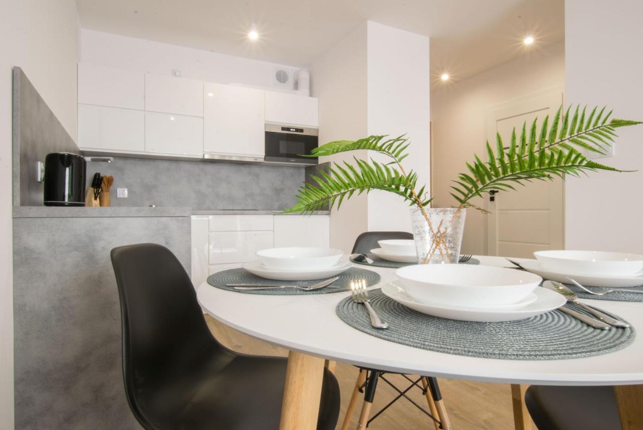 Apartament Perlowa Przystan Kolobrzeg Sienkiewicza Esterno foto
